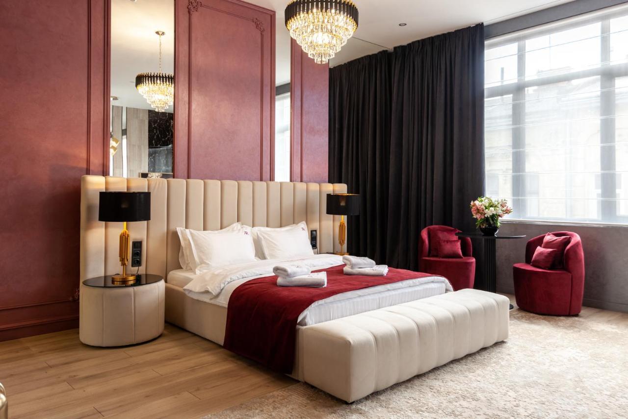 Aristo Jacuzzi * Lviv